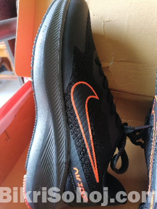 Nike Running Shoes Oem grade Size 41 Colour Black